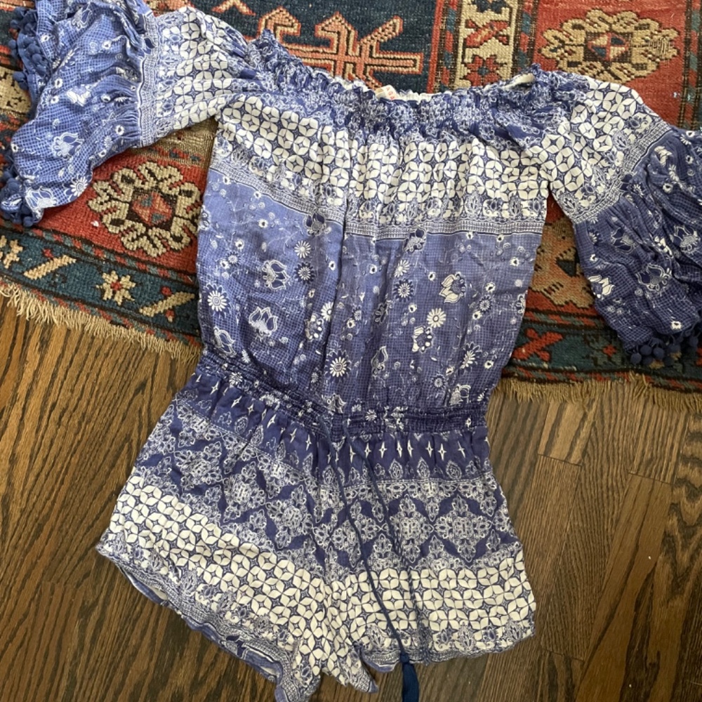 Anthropologie  Raga Blue White Romper medium M
